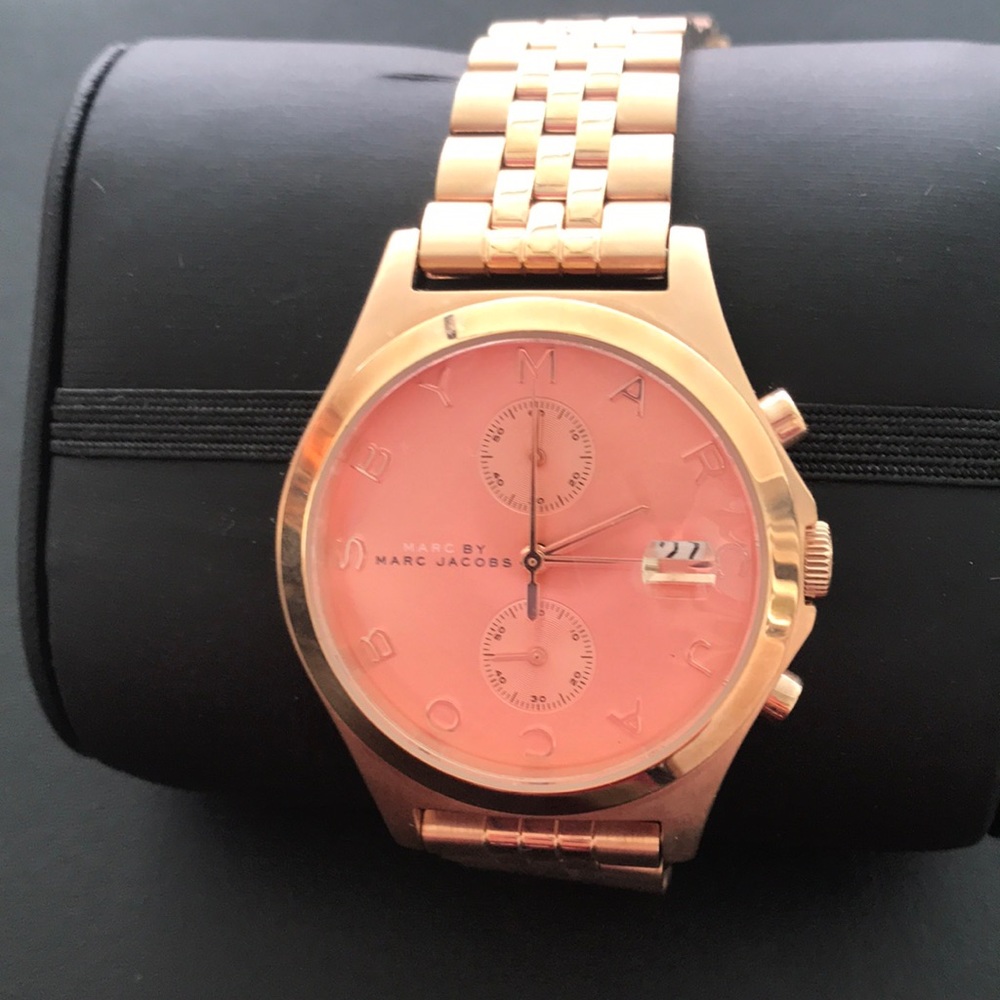 Marc Jacobs Women’s Rose Gold-Tone stainless watch